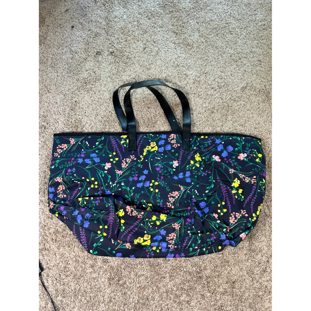Victoria's Secret Floral Oversized Tote Bag Black‎ Pink Wildflower Zipper Travel